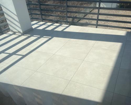 Wynajmę mieszkanie 2 pokojowe ok 40m2 na IIp. ul Wiązana.Mieszkanie nowe wszystkie meble i sprzęt AGD nowe.Kuchnia otwarta na s