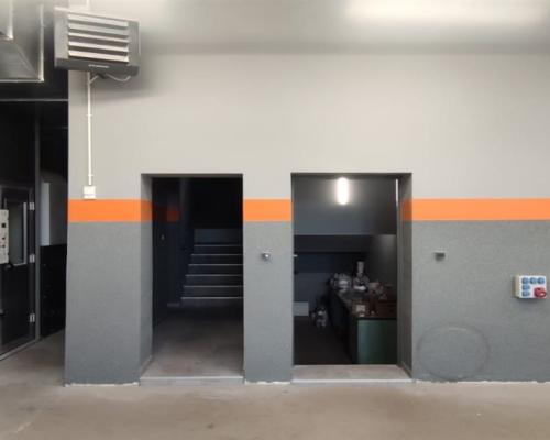 Dom z warsztatem, 1000 m2, działka 5 tyś m2