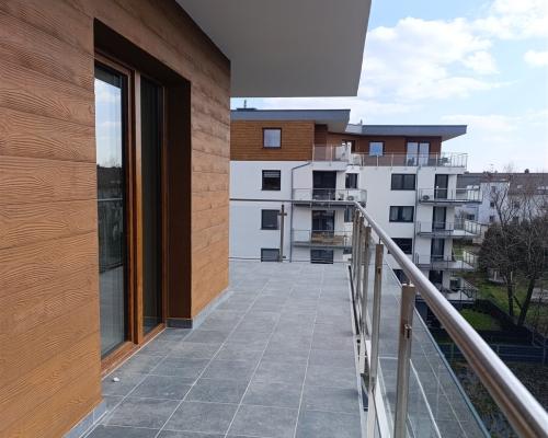 Apartament z tarasem na ostatniej kondygnacji