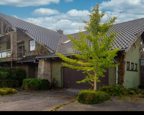 Dom z basenem i squashem pod Szczecinem