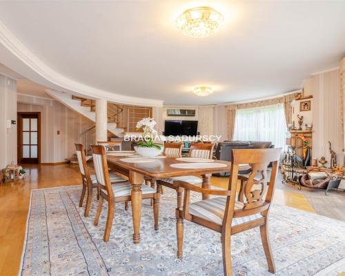 DOM MYŚLENICE WYSOKI STANDRAD DUŻA DZIAŁKA 1950M2