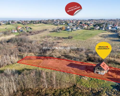 Dom  do własnej aranżacji na dużej działce.