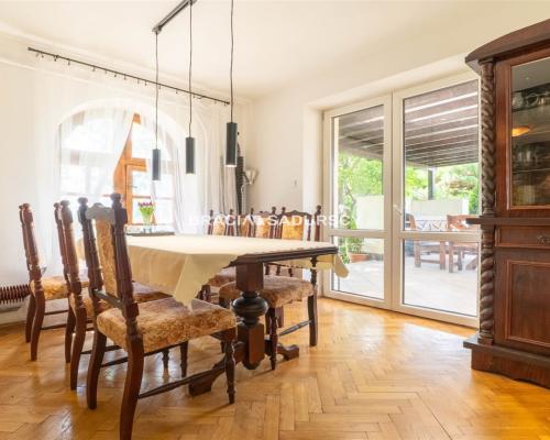 Dom z atrakcyjną działką, Karniowice