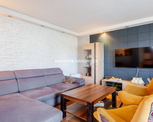 2 domy na 20 arowej działce- Dziaduszyce