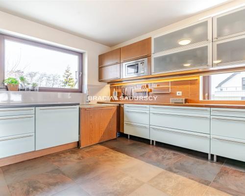 Nowoczesny bliźniak na sprzedaż – Parkowe Wzgórze