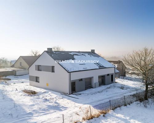 Dom blisko Krakowa – PKP, 25 min do centrum, garaż