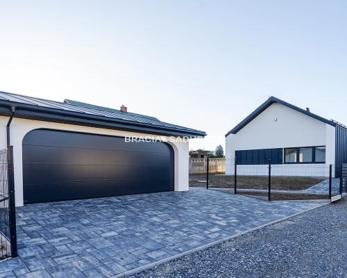 Bębło Dom parterowy 141m z fotowoltaiką i garażem