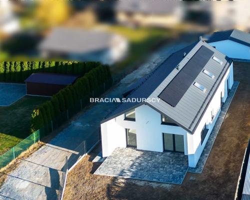 Bębło Dom parterowy 141m z fotowoltaiką i garażem