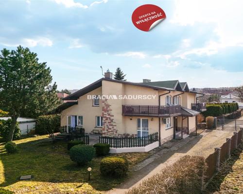 Dom 253m2 działka 10ar podpiwniczony Bieżanów