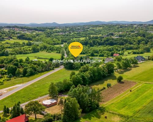 Drewniany dom z duszą i ogrodem!