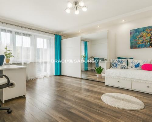 Wolnostojący dom Opatkowice-180 m² działka 11arów