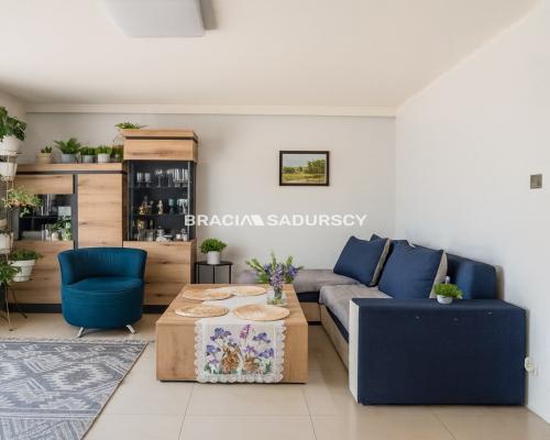 Dom wolnostojący na 15 arowej działce Opatkowice