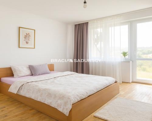 Dom w centrum Wieliczki, działka 15 ar