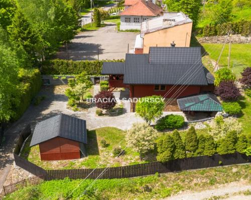 Dom na sprzedaż w pięknej, zielonej okolicy!