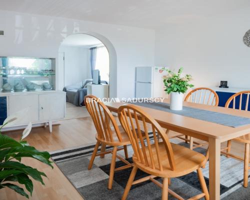 Dom + Agroturystyka / Dolinki Krakowskie