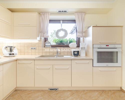 Komfortowy dom pod Wieliczką na dużej działce