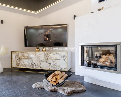 Luksusowy dom 350 m² z fotowoltaiką – blisko Żabna