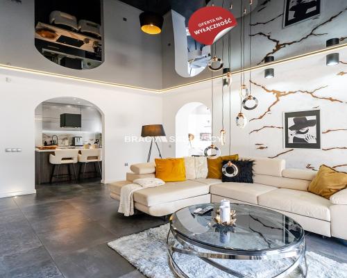 Luksusowy dom 350 m² z fotowoltaiką – blisko Żabna