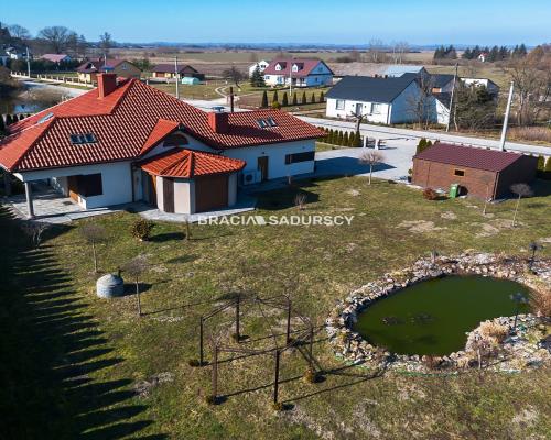 Luksusowy dom 350 m² z fotowoltaiką – blisko Żabna