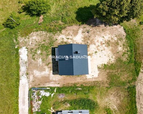 Dom w spokojnej okolicy Jeziora Dobczyckiego.