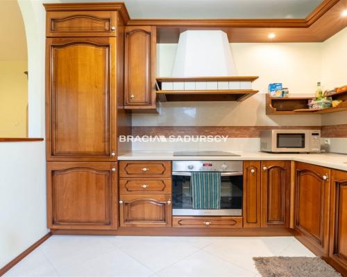 Dom z częścią usługową – Swoszowice, 11 arów