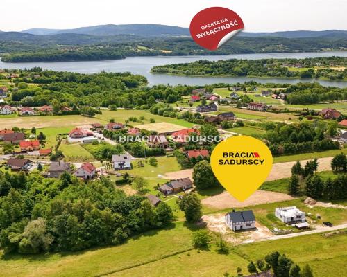 Dom z widokiem na Jezioro Dobczyckie.