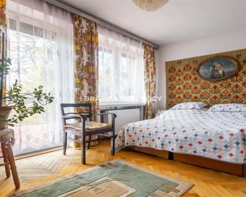 DOM Z ATRAKCYJNĄ, DUŻĄ DZIAŁKĄ 32 ARY INWESTYCJA