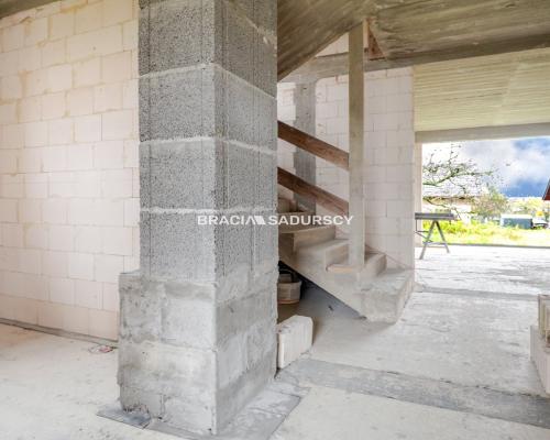 Dom wolnostojący w stanie surowym - Bębło - 130m2