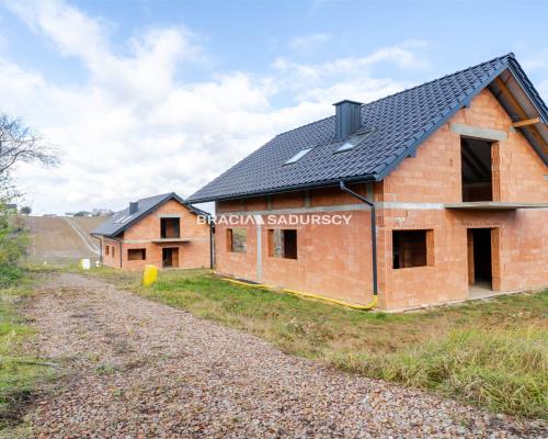 Dom wolnostojący,111m2, Dojazdów, Kocmyrzów