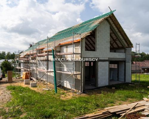 Nowoczesny dom w Morawicy