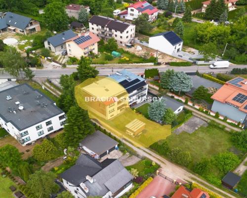 Dom z ogrodem i garażem w cenie mieszkania.