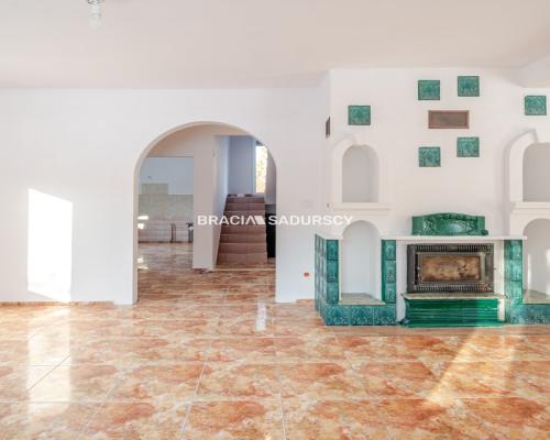 Dom pod Krakowem,5 sypialni, piwnice,z potencjałem