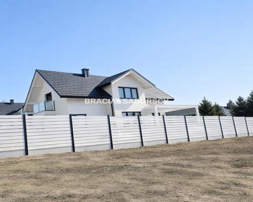 Nowoczesny dom  z ogrodem 155m2