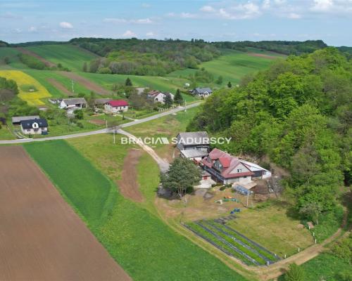 Jangrot - dom 212 m2 na dużej widokowej działce!