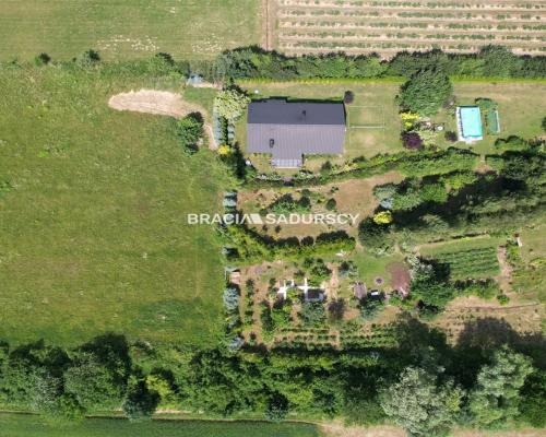 Dom z widokiem na jezioro