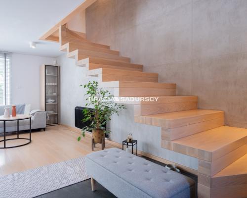 WOLNOSTOJĄCY DOM W OKOLICY ZAKRZÓWKA