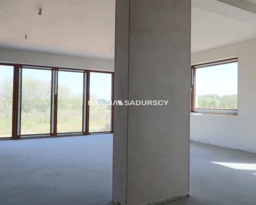 Na sprzedaż: nowoczesny, energooszczędny dom jednorodzinny w Dojazdowie - tuż obok Krakowa.      Agencja nieruchomości Braci