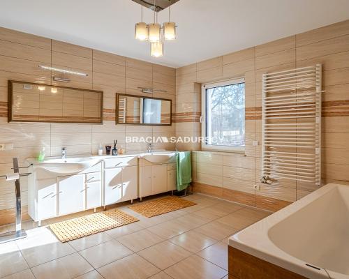 Fantastyczna nieruchomośc w Łomnej, Nowy Wiśnicz