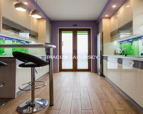 Dom na widokowej działce, Bysina, Myślenice.