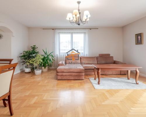 Dom wolnostojący w Rącznej – idealny dla rodziny. 