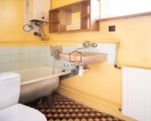 Zelków. Urokliwa nieruchomość w zacisznym miejscu.