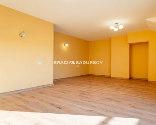 Wysoki Standard, 220 m2, 4,5 arowa dzaiłka, NOWY