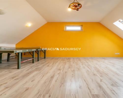 Dom wolnostojący pod działalność gospodarczą 170m2