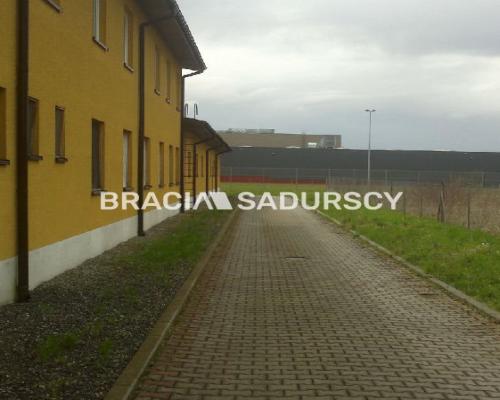 Budynek produkcyjny na sprzedaż - okolica Myślenic