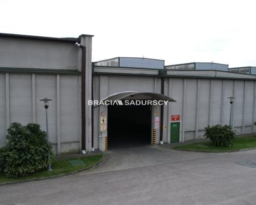 Nieruchomośc z przeznaczeniem pod fabrykę / centru