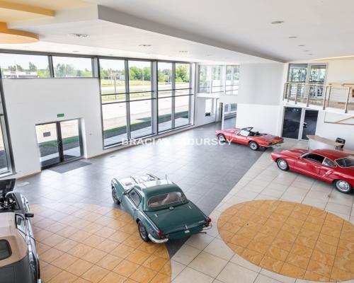 Komercja przy drodze 94 Tarnów - motoryzacja