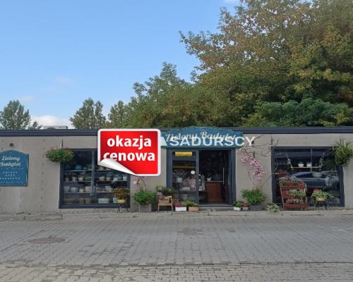 48 m&sup2; na Tw&oacute;j biznes przy Galerii ATUT - gotowy lokal handlowo-usługowy!   

 Na sprzedaż oferujemy lokal handlowo-