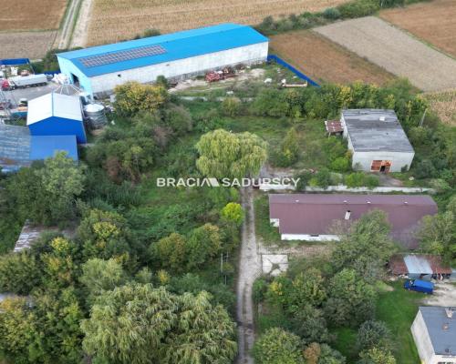 Siedliszowice pow. tarnowski - hala prod. 400 m2.