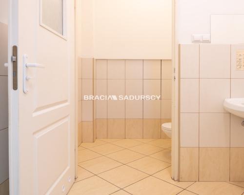 lokal 93m2 parter z witryna wynajem