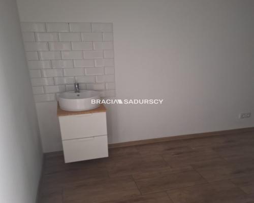 Grzegórzki – ul. Dąbska | Lokal 109 m² na wynajem